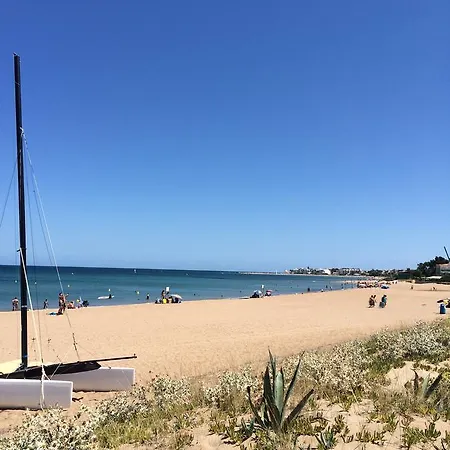 Denia24 Apart-hostel Beniarbeig
