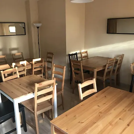 Denia24 Apart-hostel Bed & Breakfast